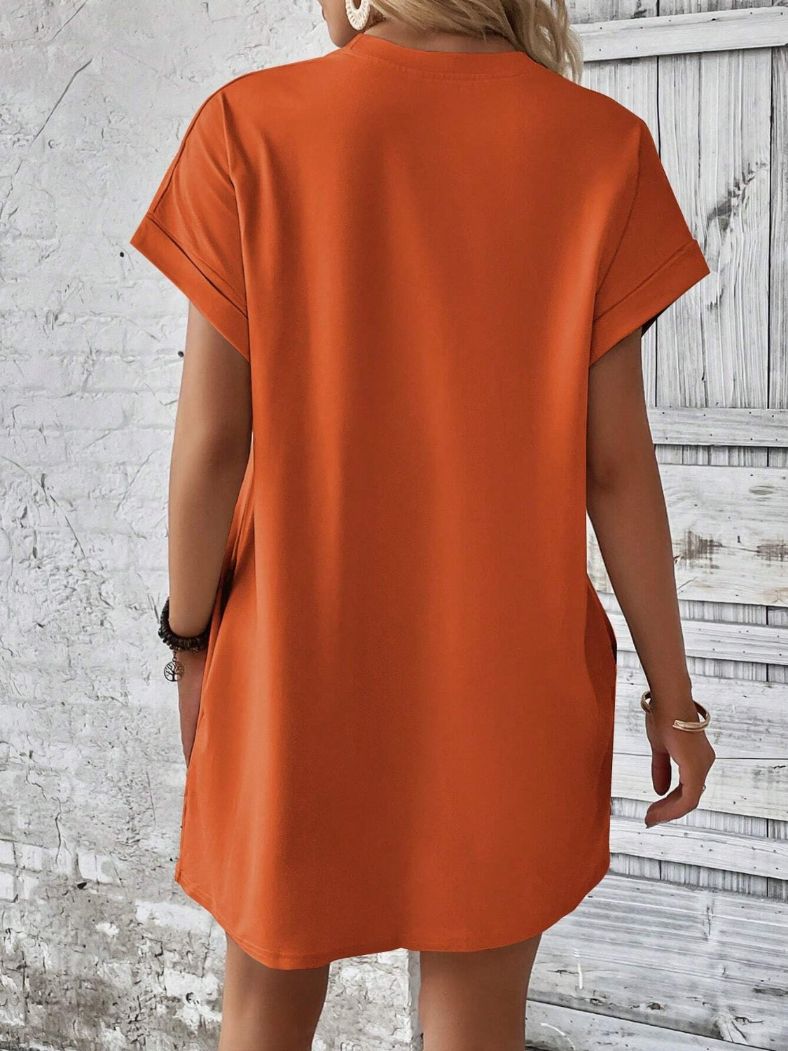 Round Neck Short Sleeve Mini Dress Round Neck Short Sleeve Mini Dress